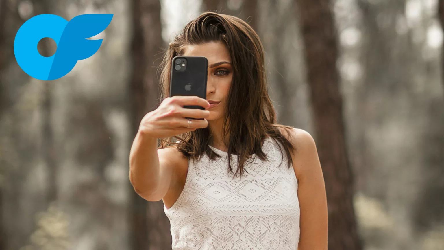 OnlyFans model taking selfie